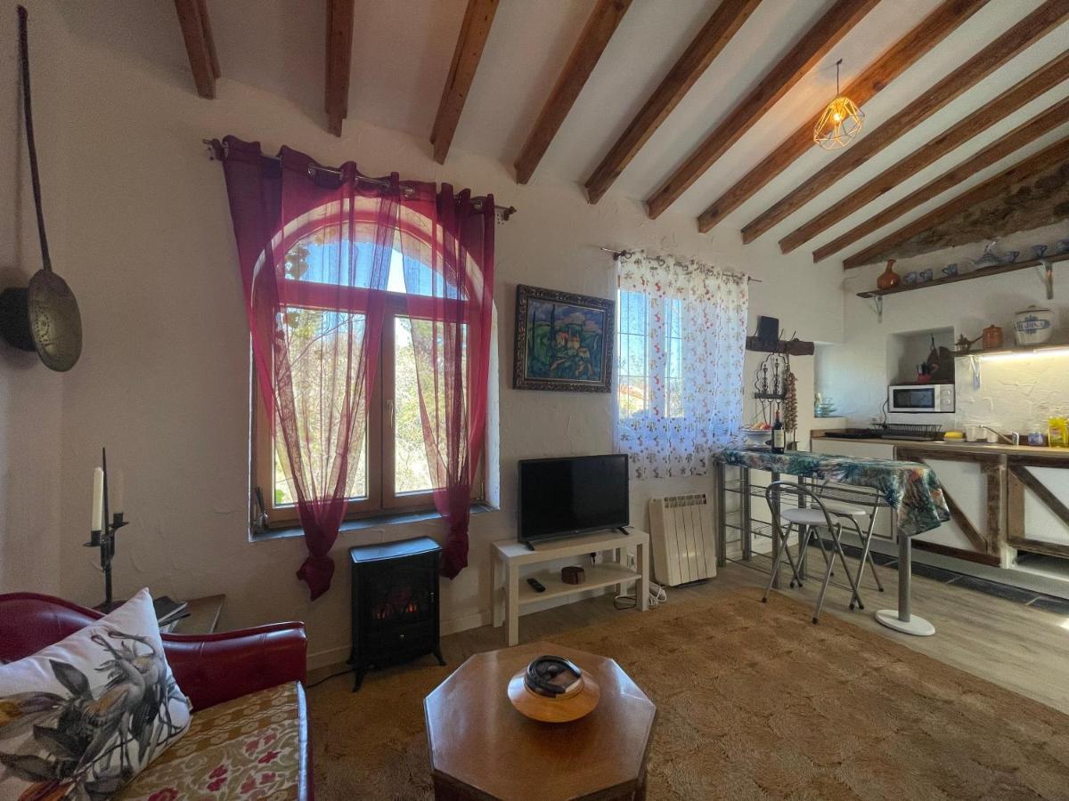 Casa Fidelina II Miraflores De La Sierra Kültér fotó