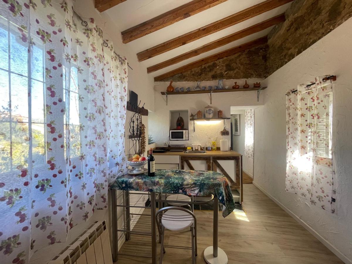 Casa Fidelina II Miraflores De La Sierra Kültér fotó