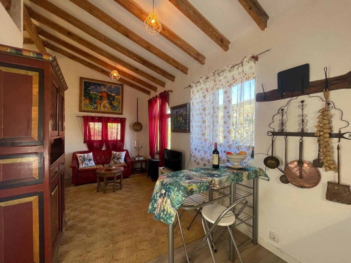 Casa Fidelina II Miraflores De La Sierra Kültér fotó